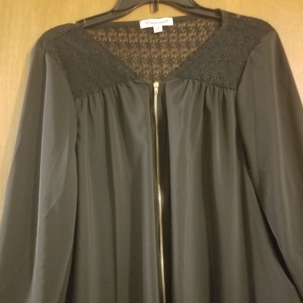 Sexy zippered top- perfect for date night